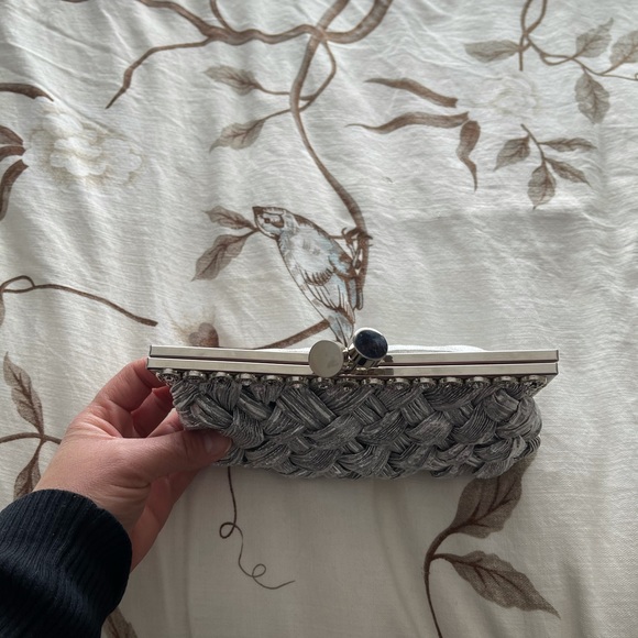 Bundle of Clutches - Picture 6 of 9